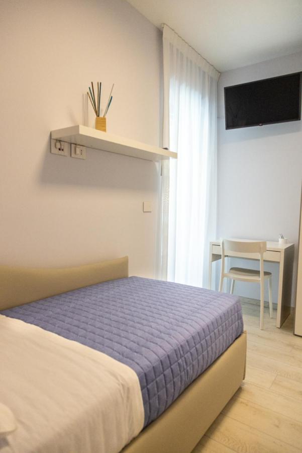 Novatek Apartment 201 Exclusive Pescara Ngoại thất bức ảnh